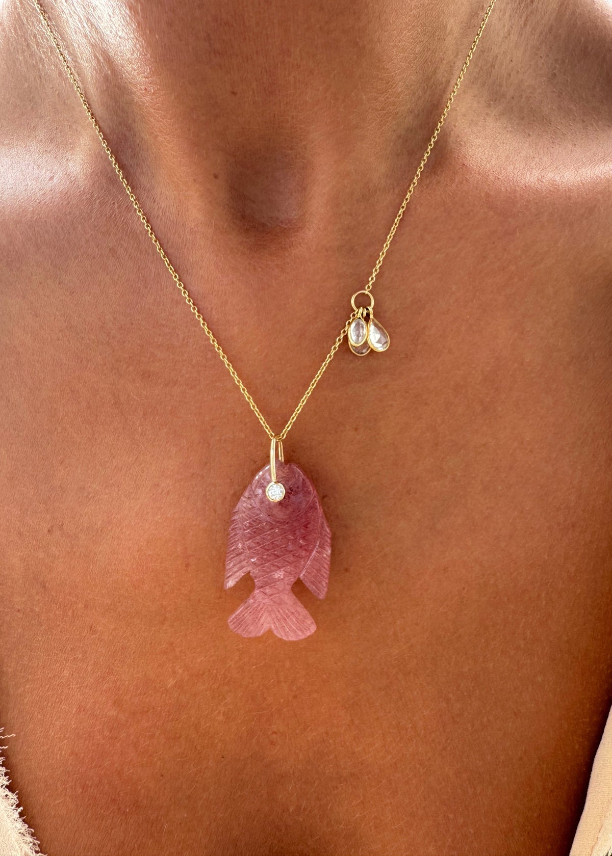Strawberry Quartz Fish Necklace with White Sapphire