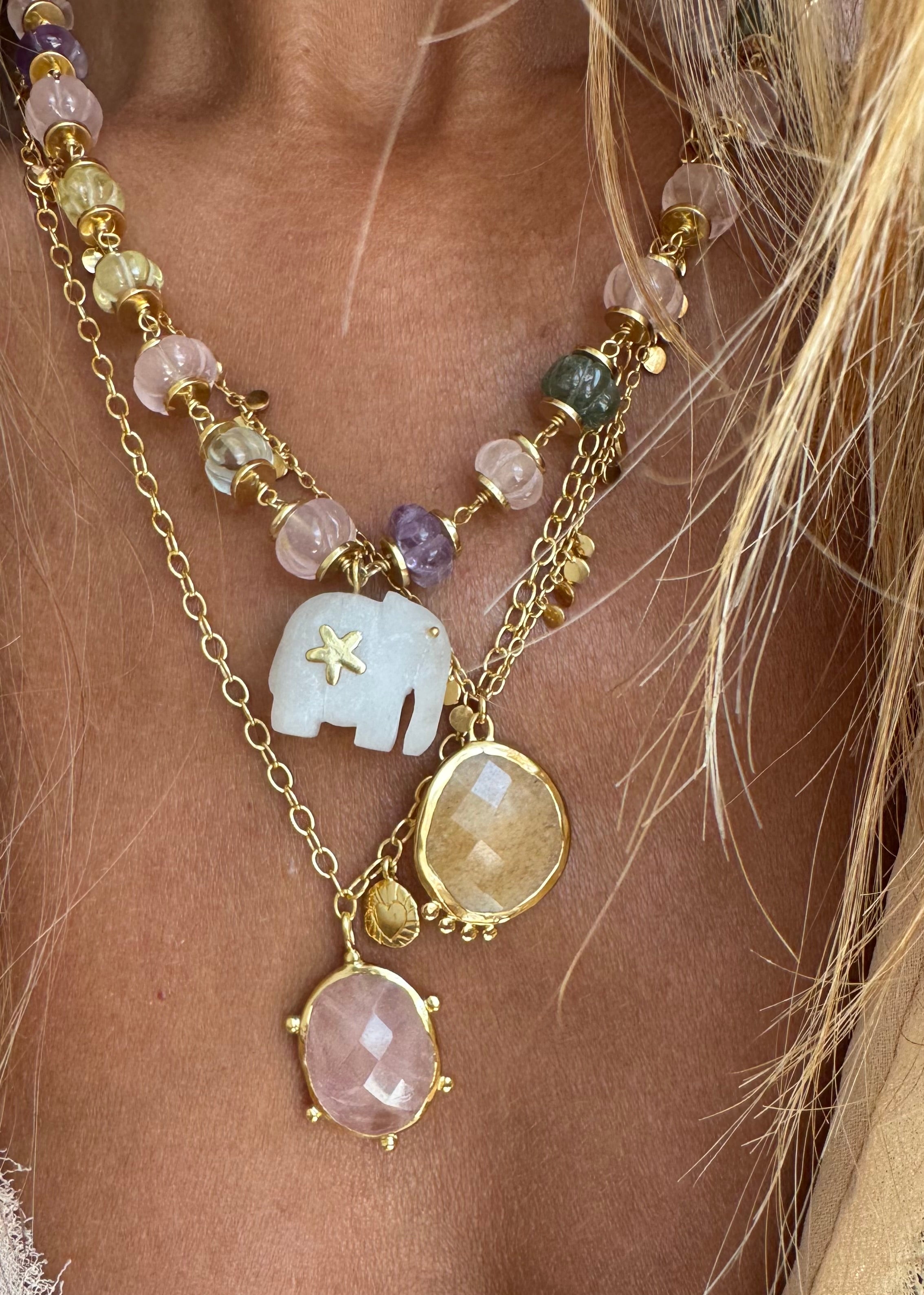 Rosa - exclusive online