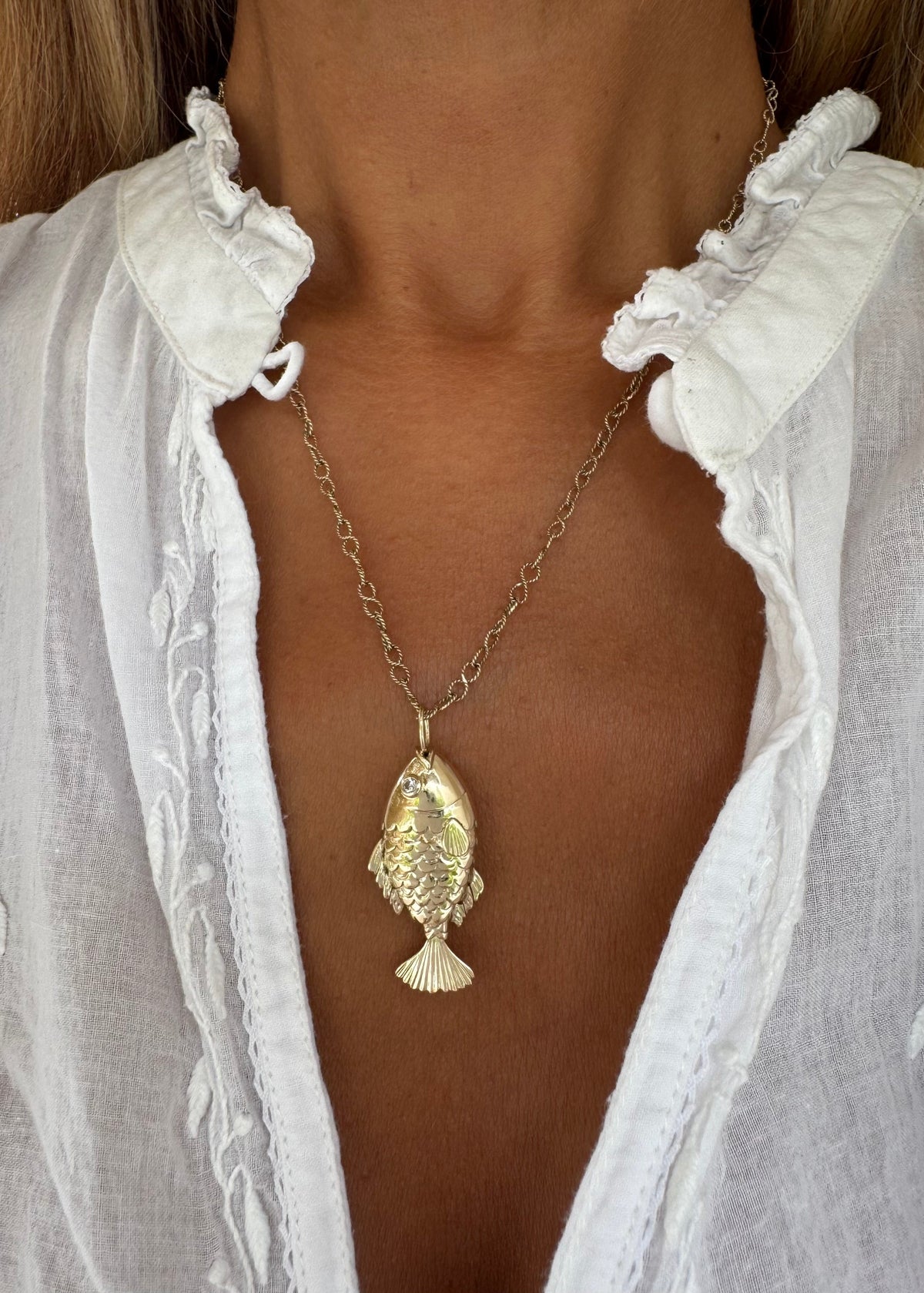 The Swimmimg Fish Pendant